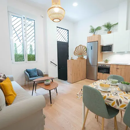 Apartamento A Estrenar Junto Al Centro De La Ciudad Seville Exterior photo